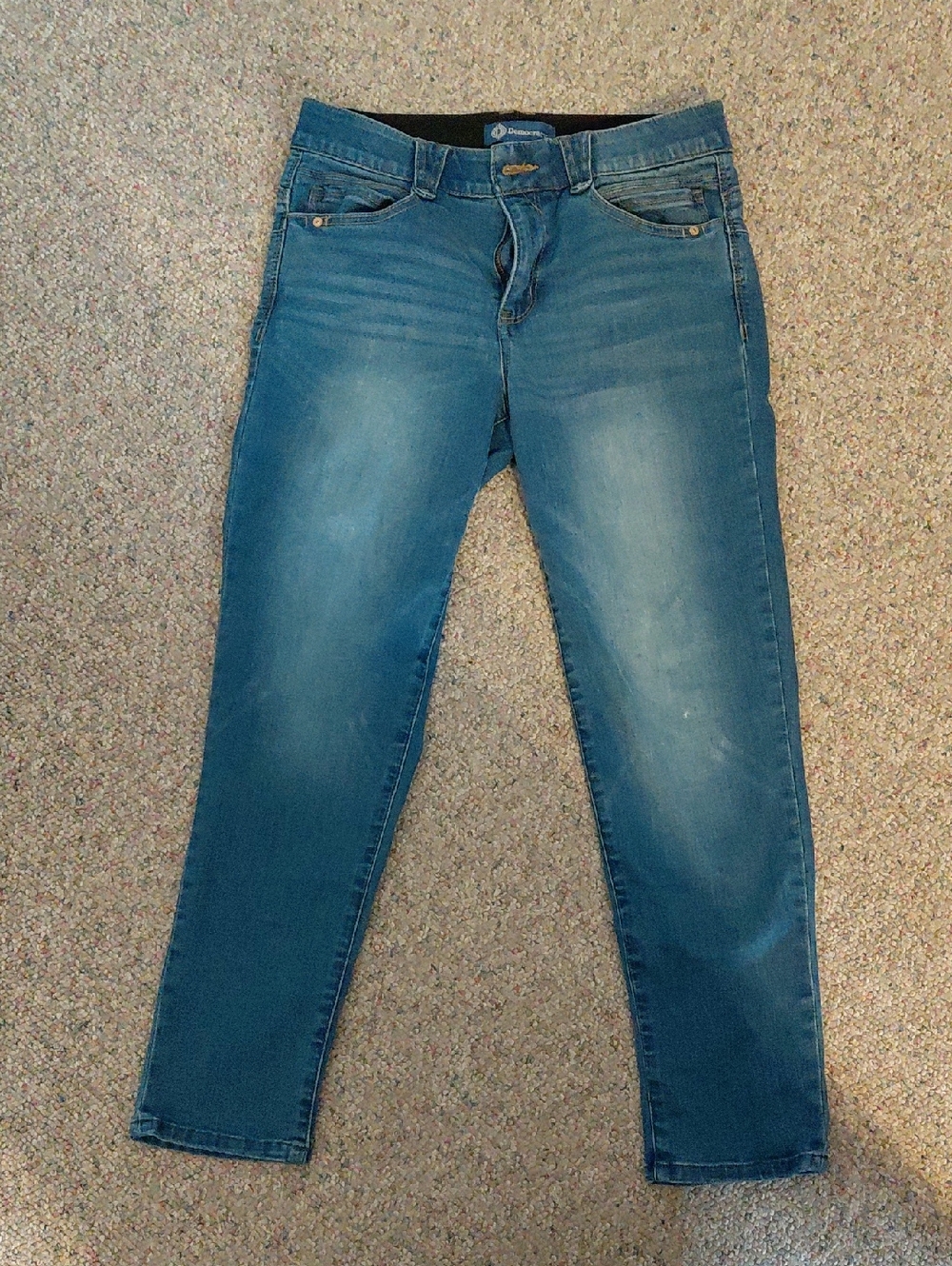 New Democrazy Skinny Jeans Sz 8 brand New W/O Tags